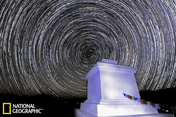 一周太空圖:喜馬拉雅山脈絢麗星軌(組圖)